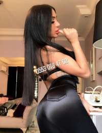 Tarsus Escort Bayan: Büyüleyici Aylin